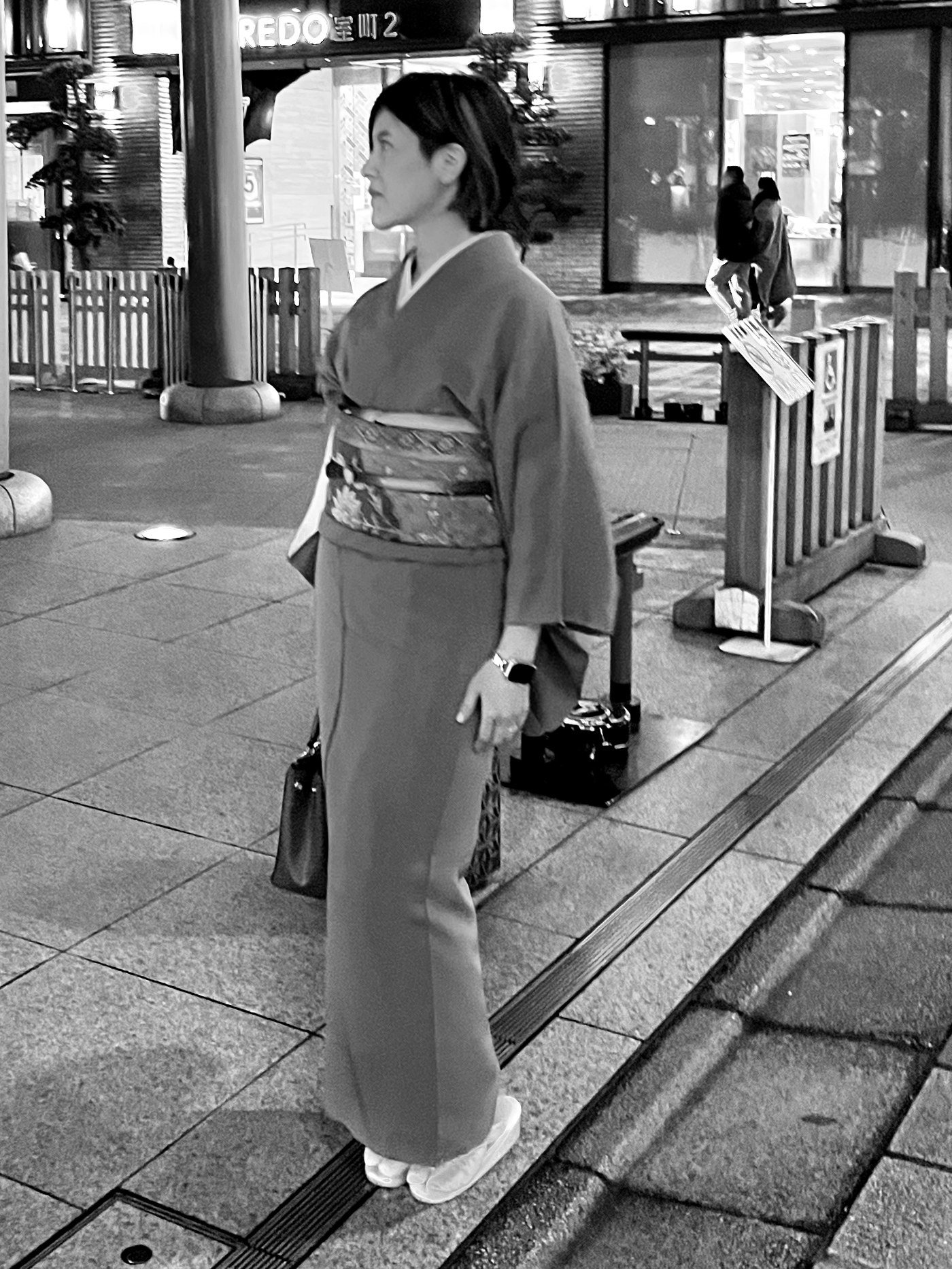 Alisa Yamawaki in kimono, in Nihonbashi